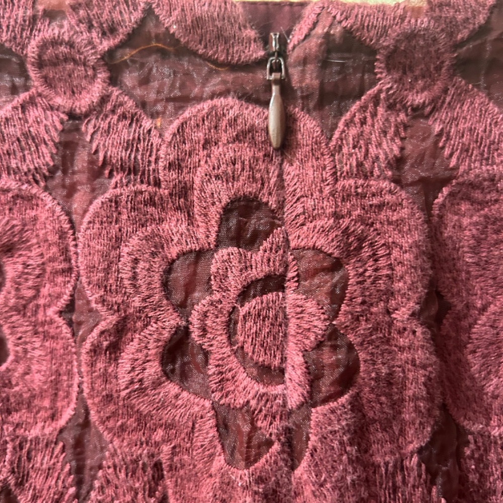 Lace mini - Picture 5 of 5